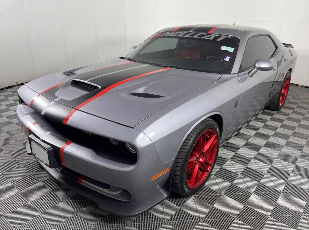 2015 Dodge Challenger SRT Hellcat